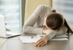 Een Diepgaande Blik op Narcolepsie Symptomen